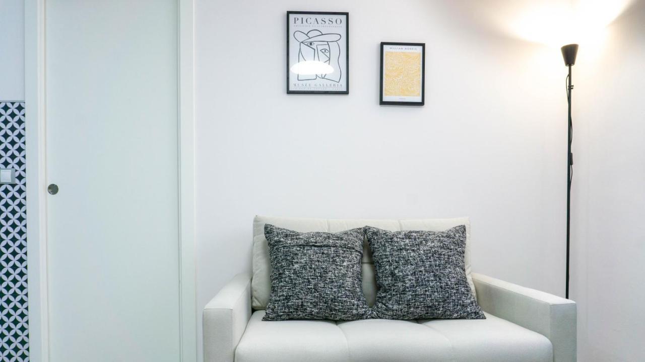 Apartment Dos Aceras マラガ エクステリア 写真