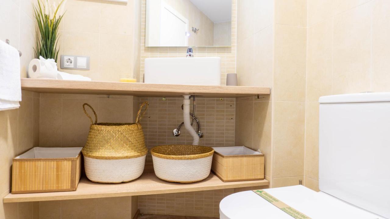 Apartment Dos Aceras マラガ エクステリア 写真